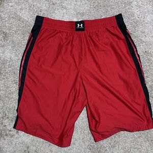 UNDER ARMOUR HEATWAVE SHORTS
